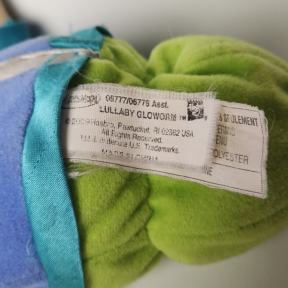Lullaby Gloworm - Picture 6 of 6